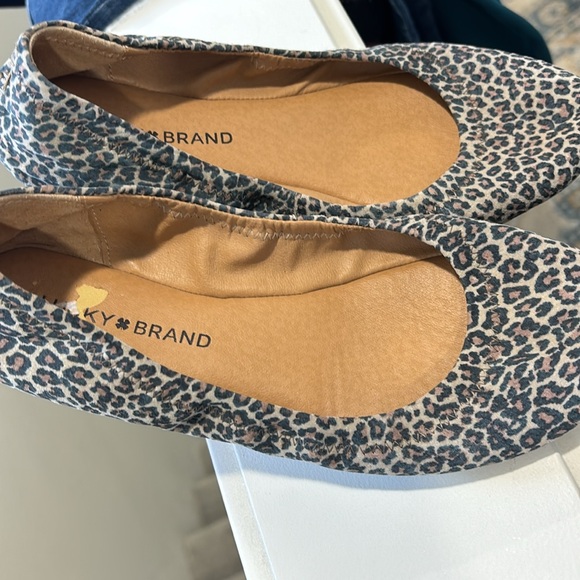 Lucky Brand Animal Print Flats - Picture 4 of 7